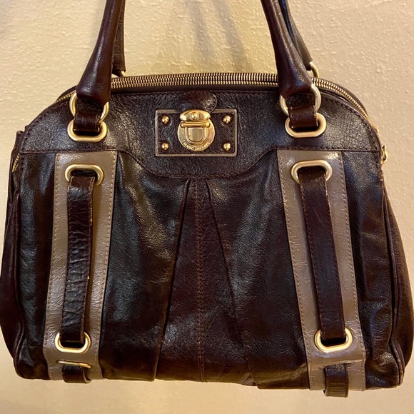 Marc Jacobs Handbags - Vintage Marc Jacobs Brown Leather Bag